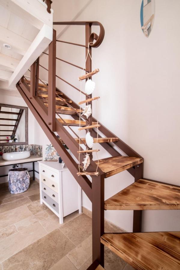 Il Casale Di Punta Prosciutto Bed & Breakfast エクステリア 写真